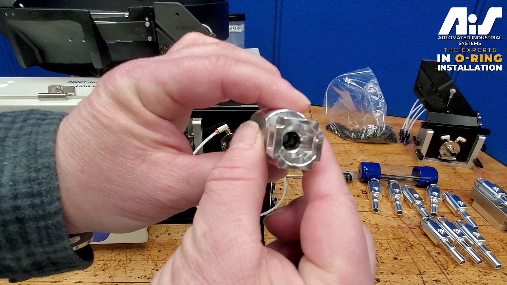 AIS - Custom ISP-1 - Internal O-Ring Installation/Assembly Machine - 2 O-Rings In 2 Different Parts - Installing - Success